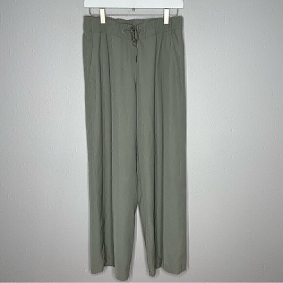 Lululemon High Rise Drawstring Sage Grey Pants - Picture 2 of 3